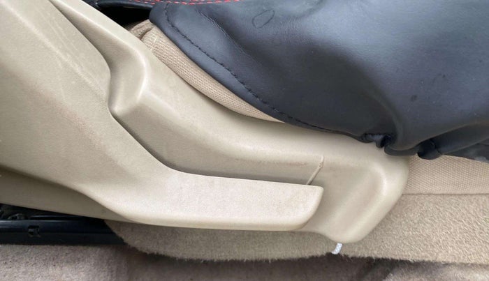 2022 Maruti Dzire LXI, Petrol, Manual, 59,554 km, Driver Side Adjustment Panel