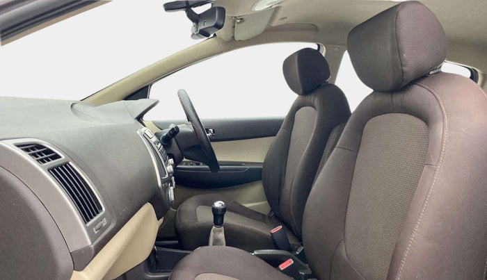 2013 Hyundai i20 ASTA 1.2, Petrol, Manual, 94,622 km, Right Side Front Door Cabin