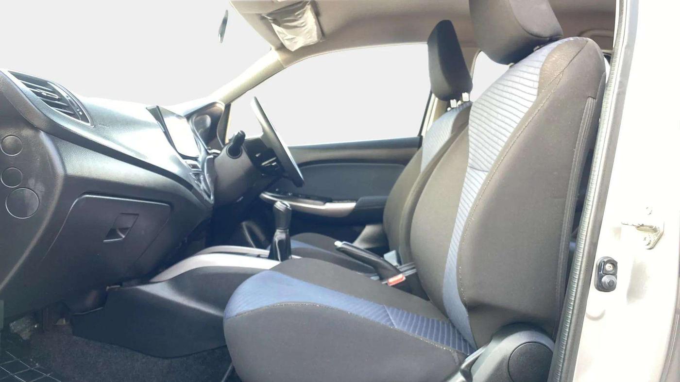 2021 Maruti Baleno DELTA PETROL 1.2, Petrol, Manual, 27,513 km, Right Side Front Door Cabin
