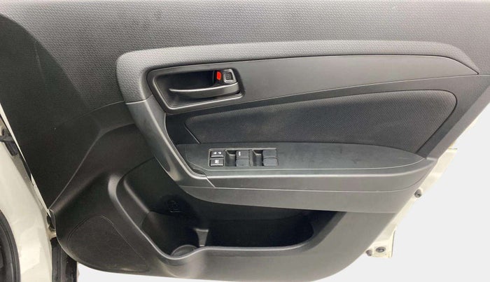 2021 Maruti Vitara Brezza VXI AT SHVS, Petrol, Automatic, 31,380 km, Driver Side Door Panels Control