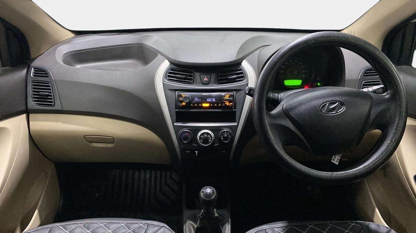 2016 Hyundai Eon ERA +, Petrol, Manual, 45,506 km, Dashboard