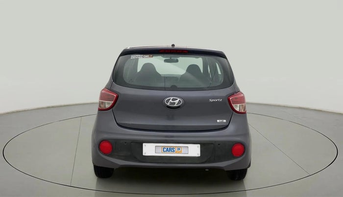 2017 Hyundai Grand i10 SPORTZ 1.2 KAPPA VTVT, Petrol, Manual, 31,244 km, Back/Rear