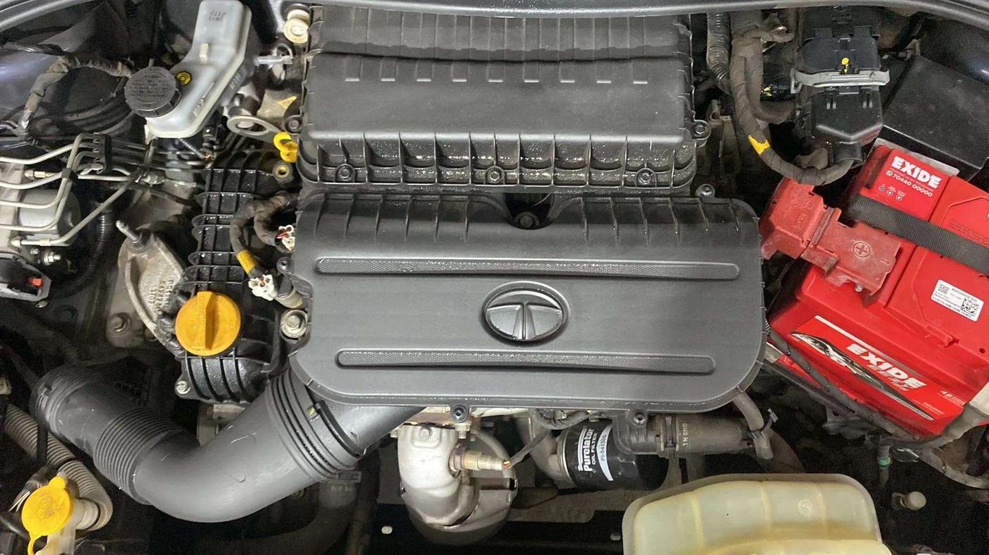 2022 Tata Tiago XTA PETROL, Petrol, Automatic, 41,015 km, Open Bonet
