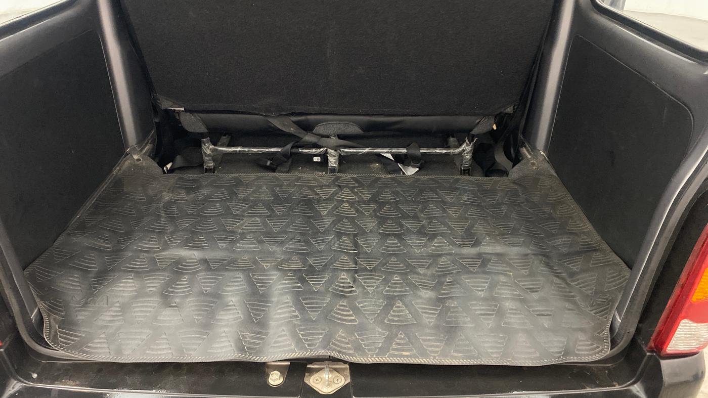 2023 Maruti Eeco 5 STR AC, Petrol, Manual, 18,347 km, Boot Inside