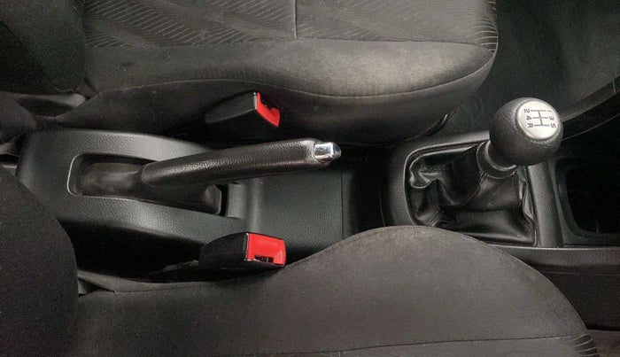 2014 Maruti Swift VXI, Petrol, Manual, 44,528 km, Gear Lever