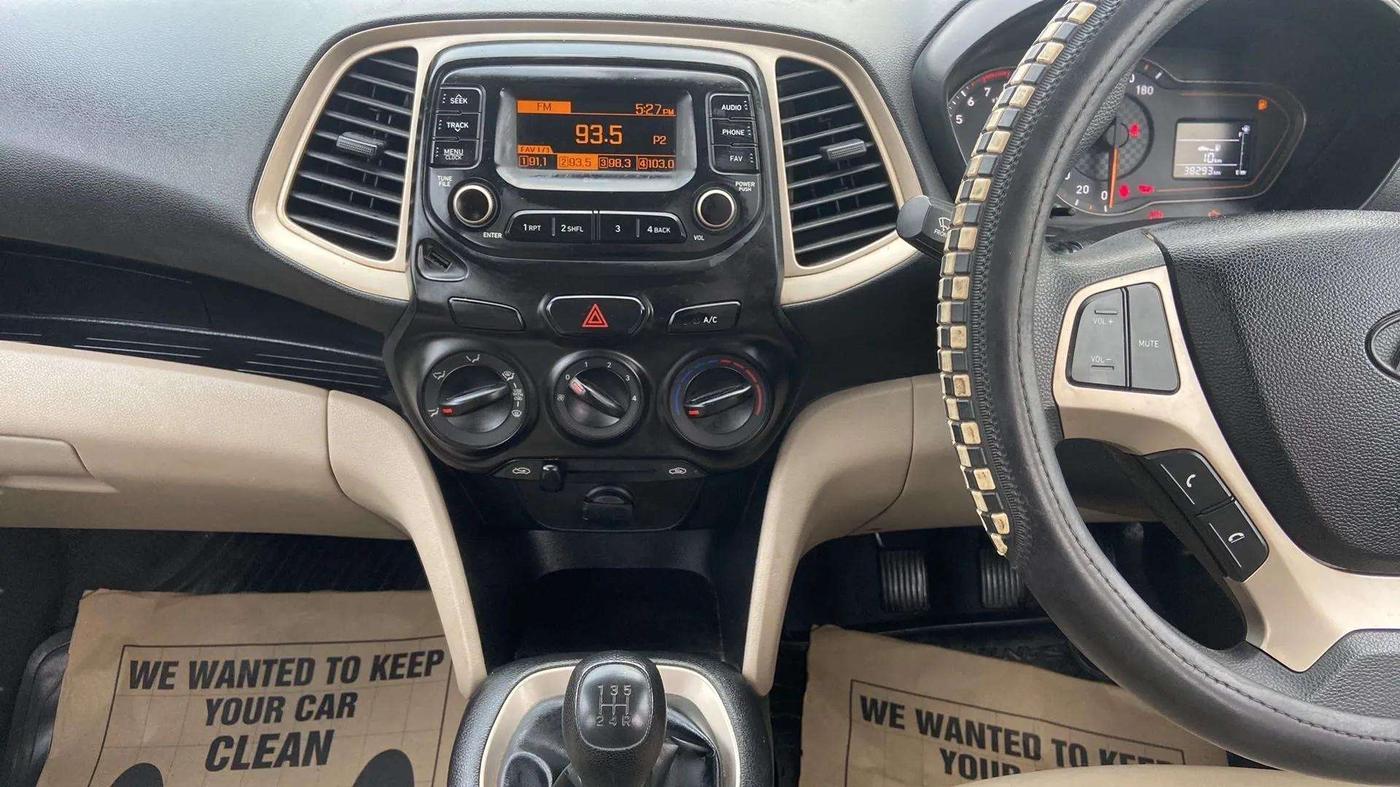 2022 Hyundai NEW SANTRO MAGNA, Petrol, Manual, 38,359 km, Air Conditioner