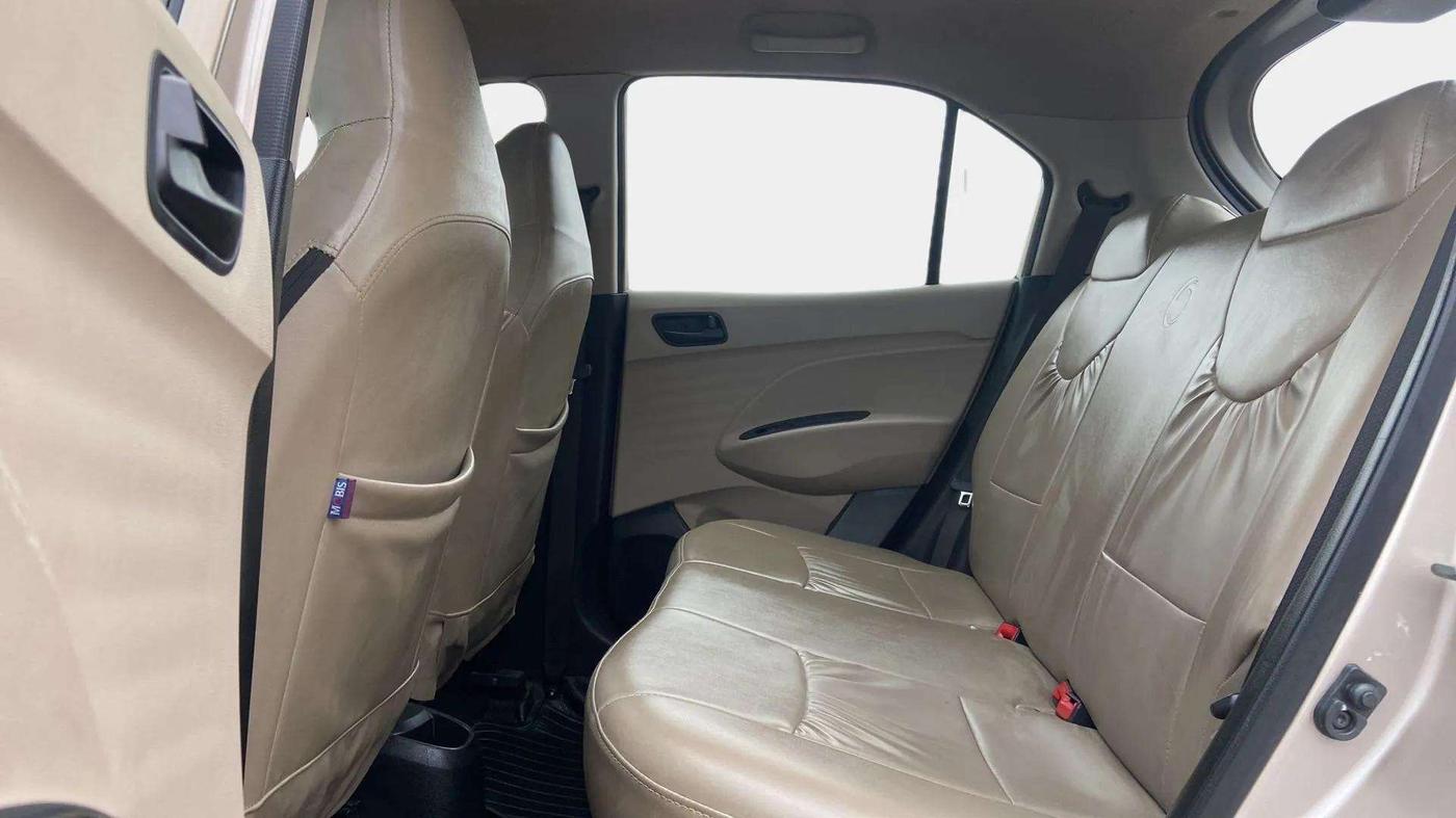 2022 Hyundai NEW SANTRO MAGNA, Petrol, Manual, 38,359 km, Right Side Rear Door Cabin