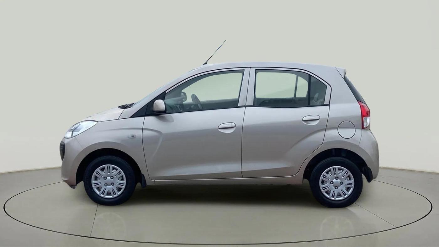 2022 Hyundai NEW SANTRO MAGNA, Petrol, Manual, 38,359 km, Left Side
