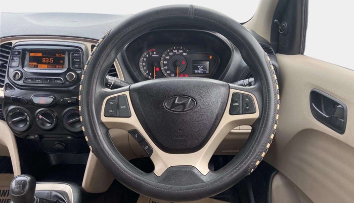 2022 Hyundai NEW SANTRO MAGNA, Petrol, Manual, 38,322 km, Steering Wheel Close Up