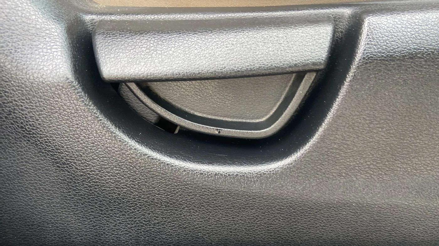 2022 Hyundai NEW SANTRO MAGNA, Petrol, Manual, 38,359 km, Driver Side Adjustment Panel