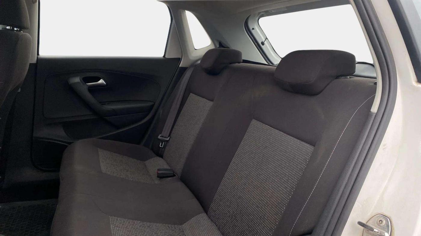 2019 Volkswagen Polo COMFORTLINE 1.0L MPI, Petrol, Manual, 47,098 km, Right Side Rear Door Cabin