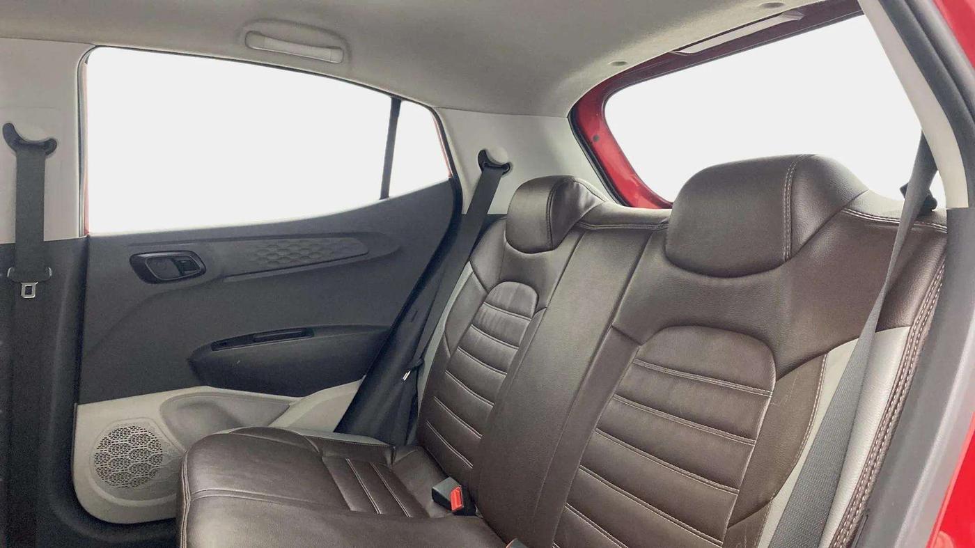 2022 Hyundai GRAND I10 NIOS MAGNA 1.2 KAPPA VTVT, Petrol, Manual, 21,793 km, Right Side Rear Door Cabin