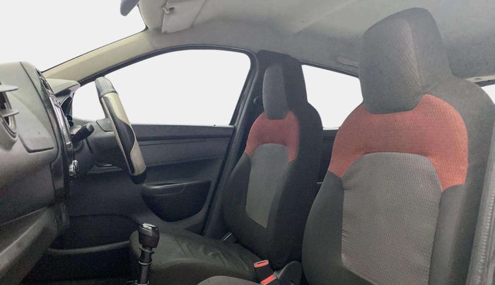 2016 Renault Kwid RXT 0.8, Petrol, Manual, 63,548 km, Right Side Front Door Cabin