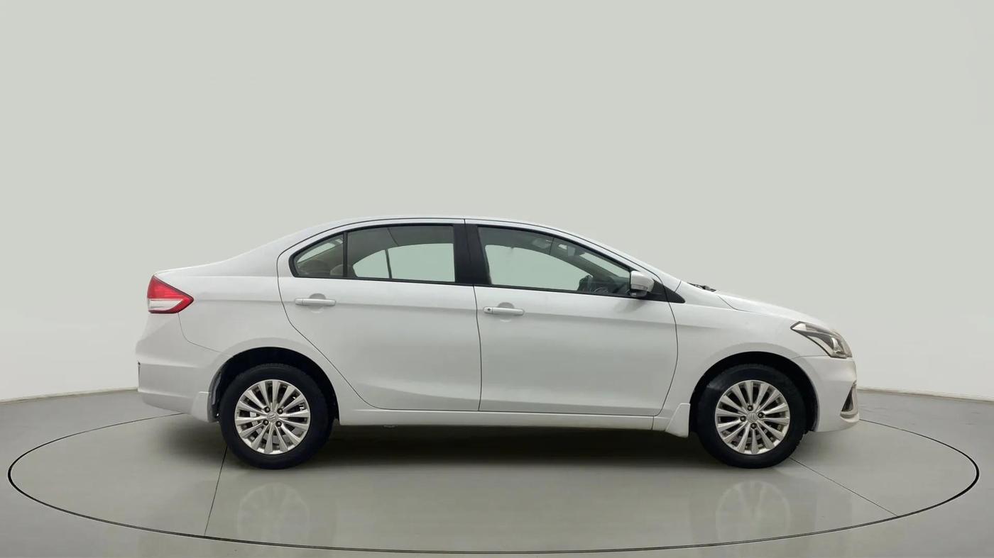 2018 Maruti Ciaz DELTA 1.5 SHVS MT PETROL, Petrol, Manual, 60,346 km, Right Side View