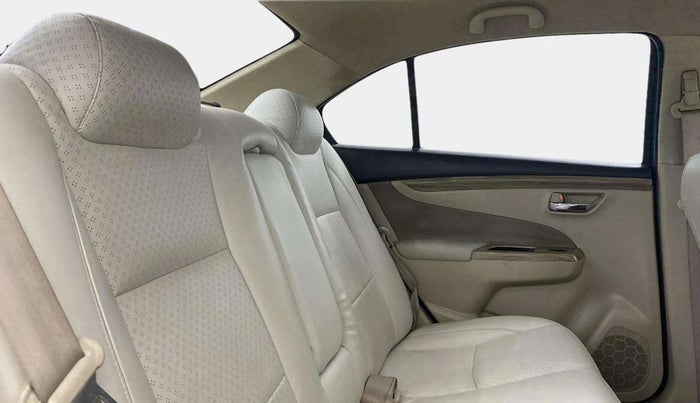 2018 Maruti Ciaz DELTA 1.4 MT PETROL, Petrol, Manual, 78,656 km, Right Side Rear Door Cabin