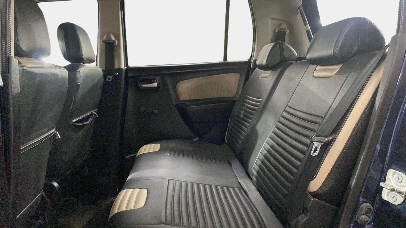 2017 Maruti Wagon R 1.0 LXI CNG, CNG, Manual, 21,192 km, Right Side Rear Door Cabin