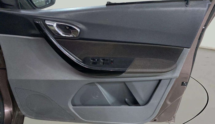 2018 Tata TIGOR XZ PLUS PETROL, Petrol, Manual, 60,896 km, Driver Side Door Panels Control