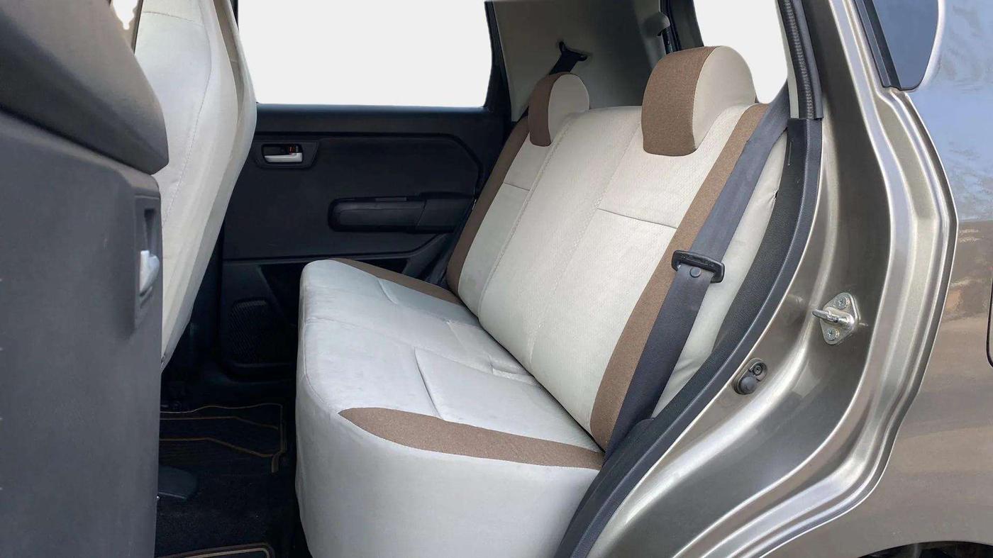 2021 Maruti New Wagon-R VXI 1.0, Petrol, Manual, 73,501 km, Right Side Rear Door Cabin