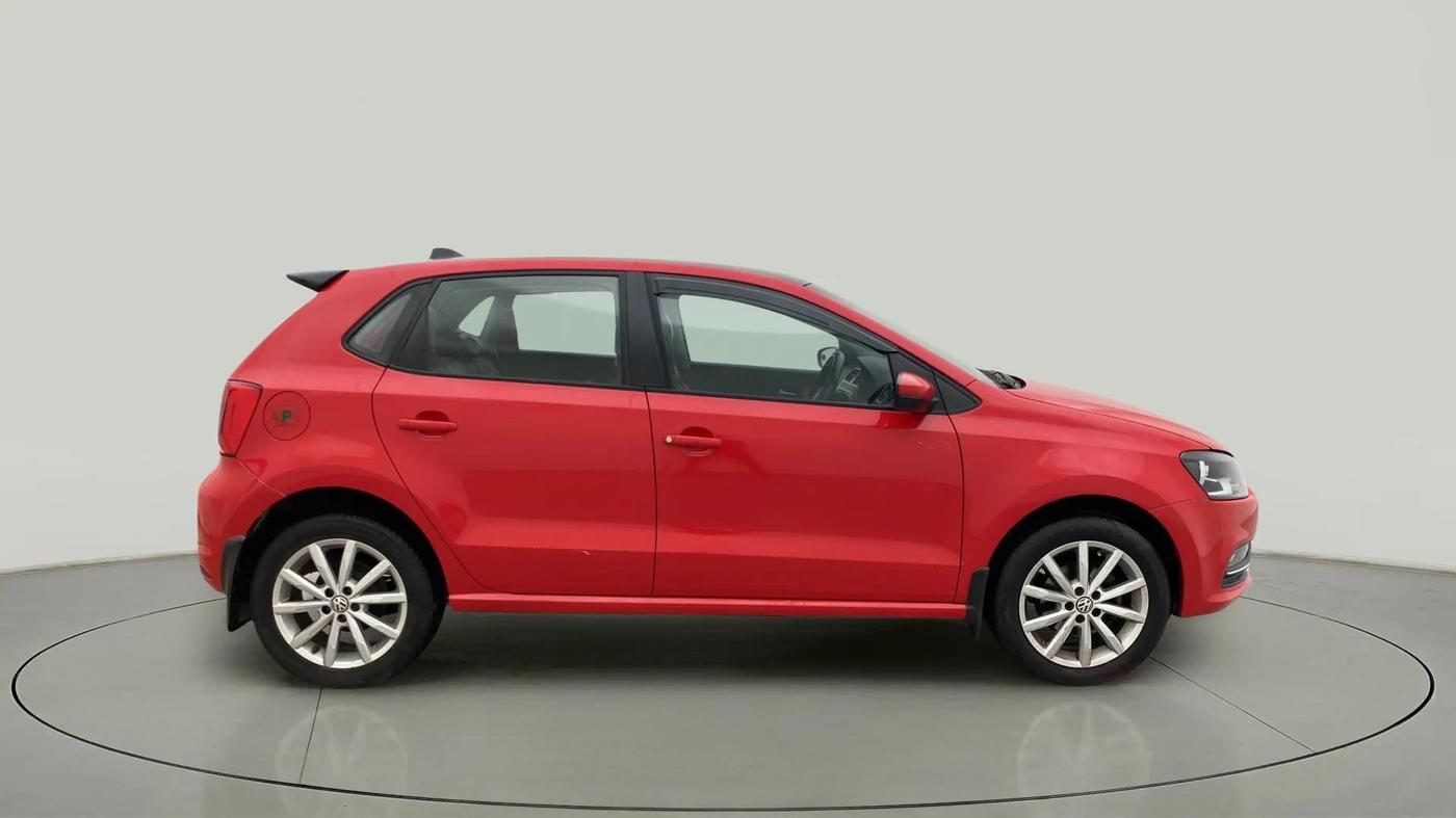2018 Volkswagen Polo HIGHLINE 1.0L, Petrol, Manual, 76,779 km, Right Side View
