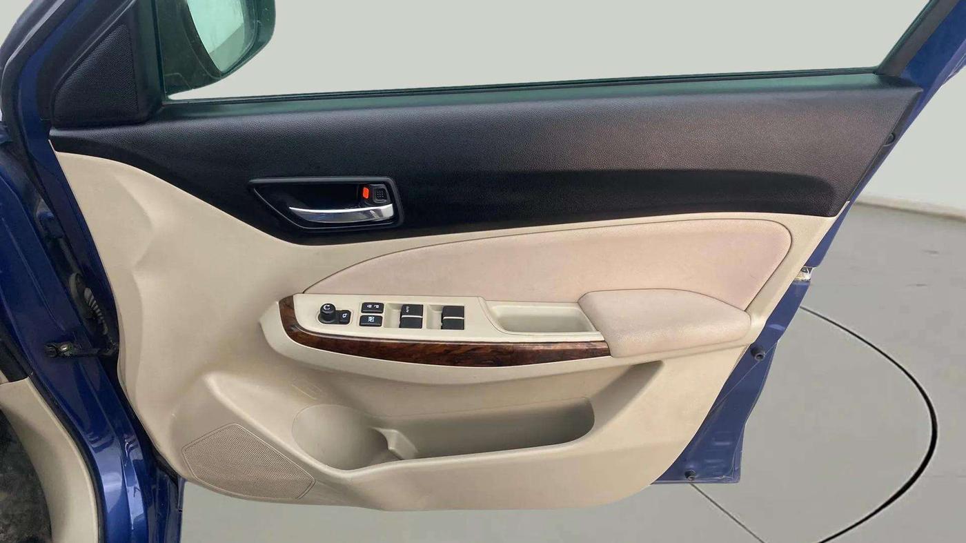 2019 Maruti Dzire ZXI PLUS AMT, Petrol, Automatic, 45,831 km, Driver Side Door Panels Control