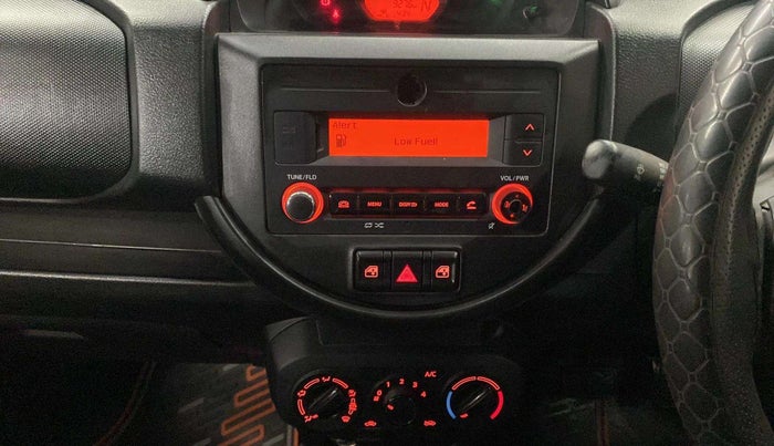 2021 Maruti S PRESSO VXI (O) AMT, Petrol, Automatic, 9,277 km, Infotainment system - Button has minor damage