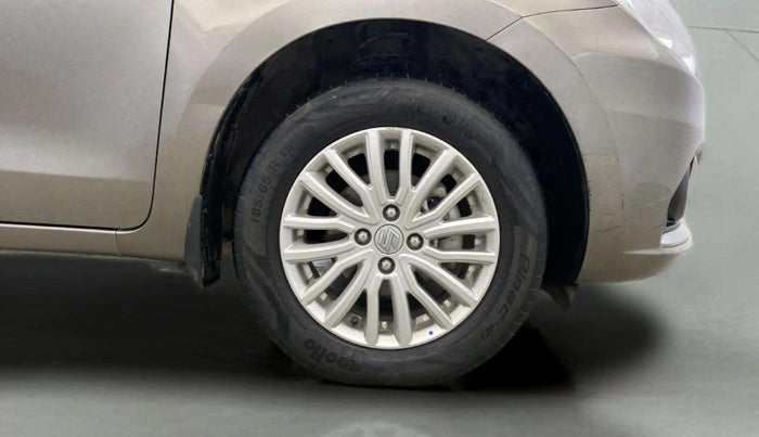 2022 Maruti Dzire ZXI CNG, CNG, Manual, 53,235 km, Right Front Wheel