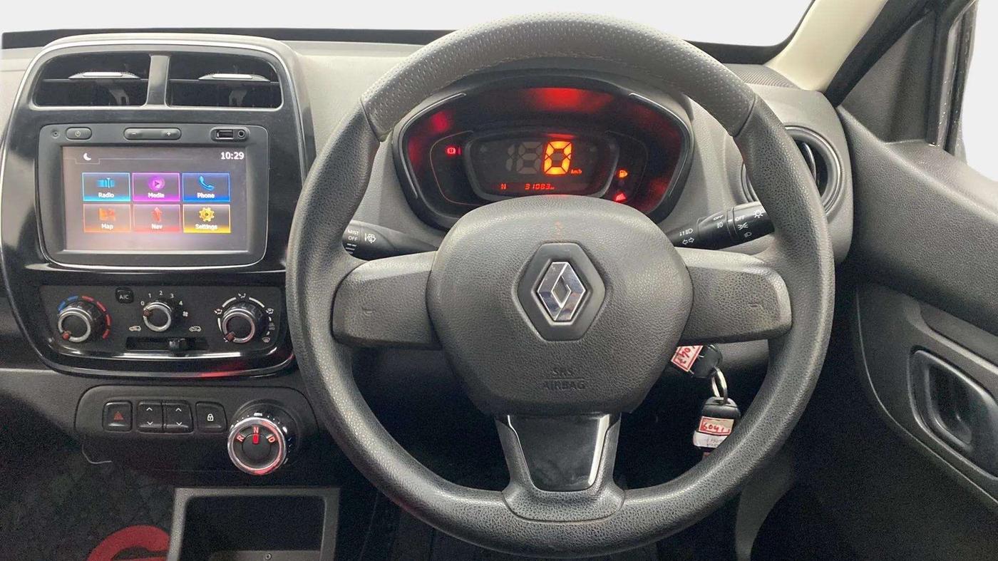 2018 Renault Kwid RXT 1.0 AMT, Petrol, Automatic, 31,082 km, Steering Wheel Close Up