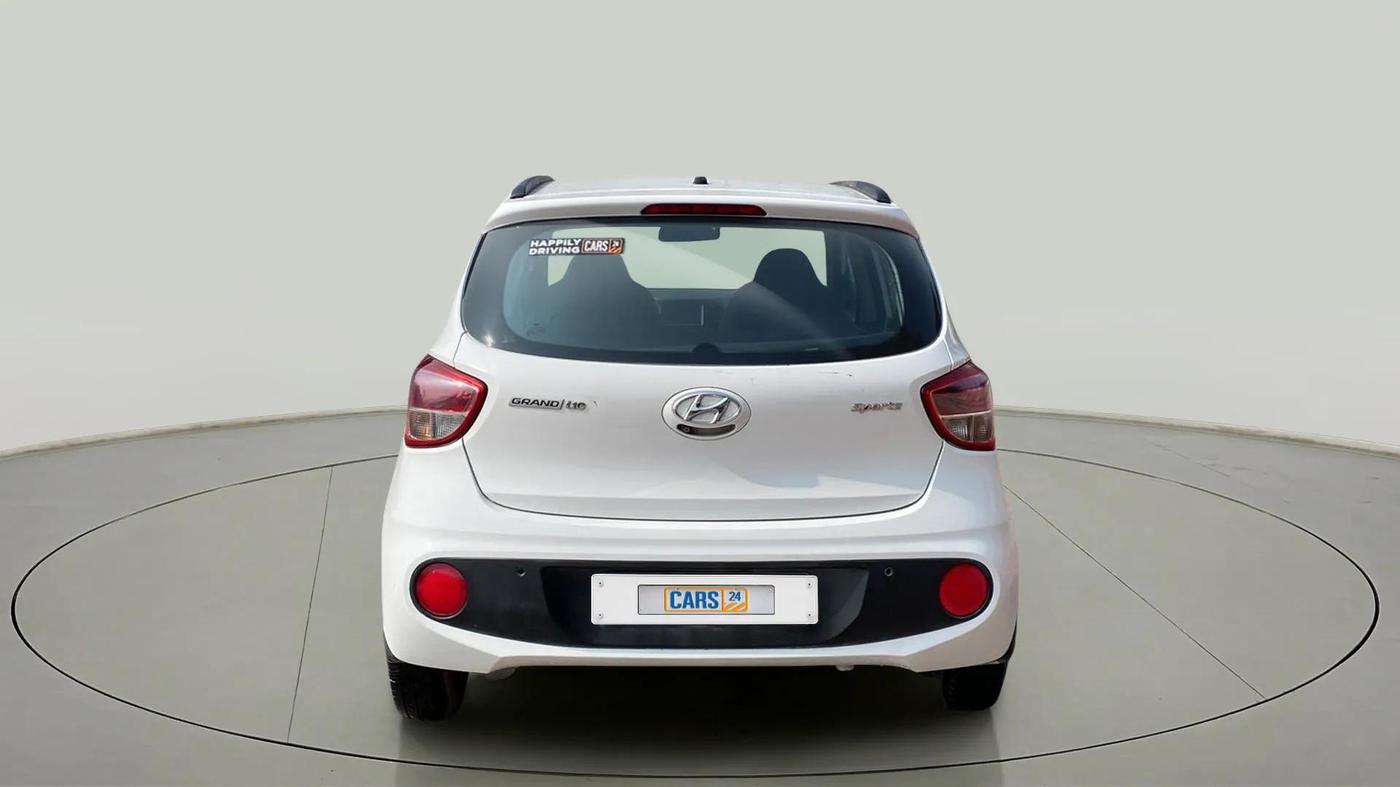 2018 Hyundai Grand i10 SPORTZ 1.2 KAPPA VTVT, Petrol, Manual, 6,007 km, Back/Rear