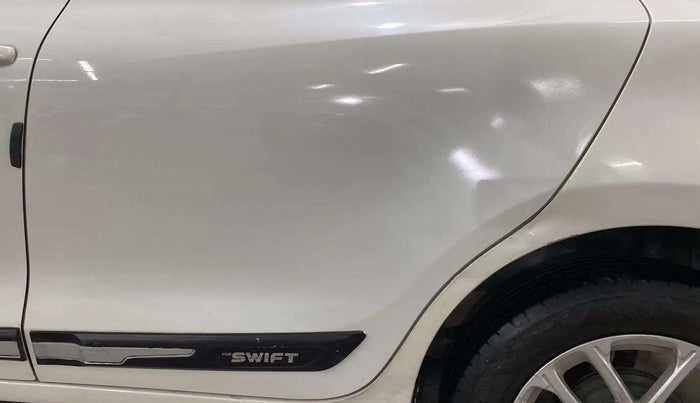 2020 Maruti Swift ZXI, Petrol, Manual, 39,918 km, Rear left door - Paint minor damage