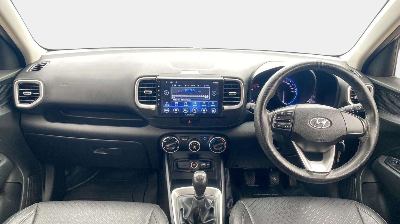 2022 Hyundai VENUE S 1.2, Petrol, Manual, 40,165 km, Dashboard