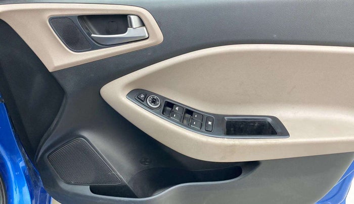 2019 Hyundai Elite i20 ASTA 1.4 CRDI (O), Diesel, Manual, 94,101 km, Driver Side Door Panels Control