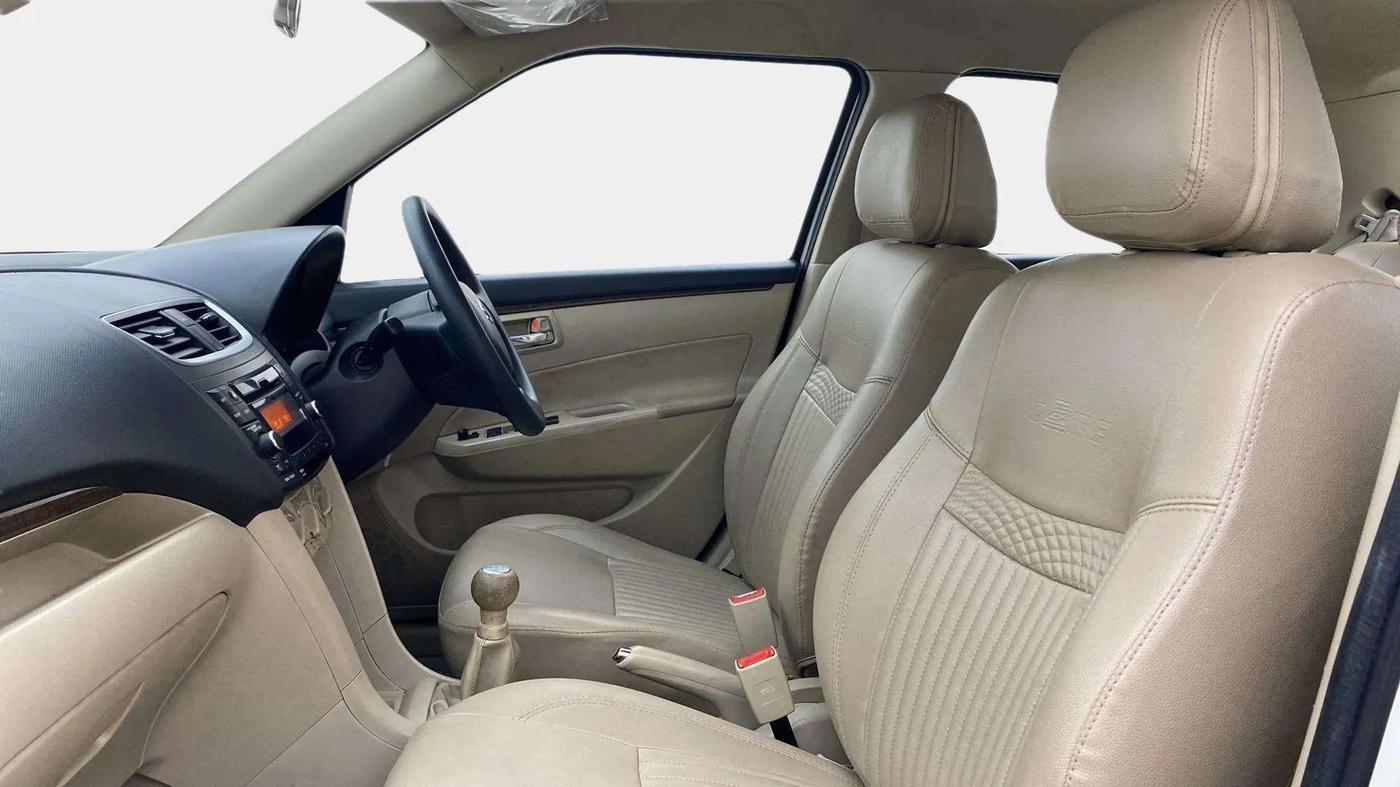 2016 Maruti Swift Dzire VXI, CNG, Manual, 60,684 km, Right Side Front Door Cabin