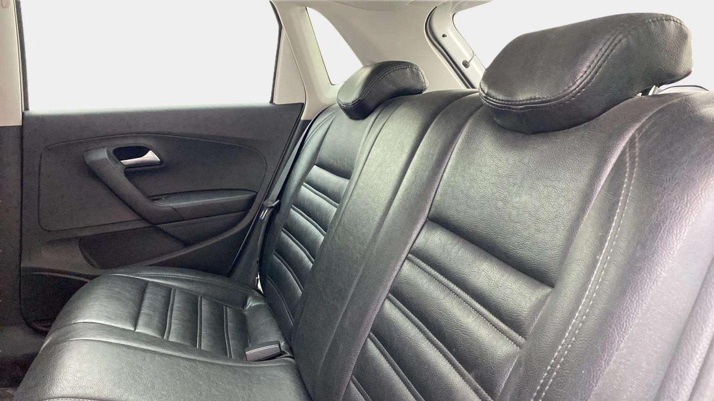 2021 Volkswagen Polo HIGHLINE PLUS 1.0L TSI AT, Petrol, Automatic, 36,349 km, Right Side Rear Door Cabin
