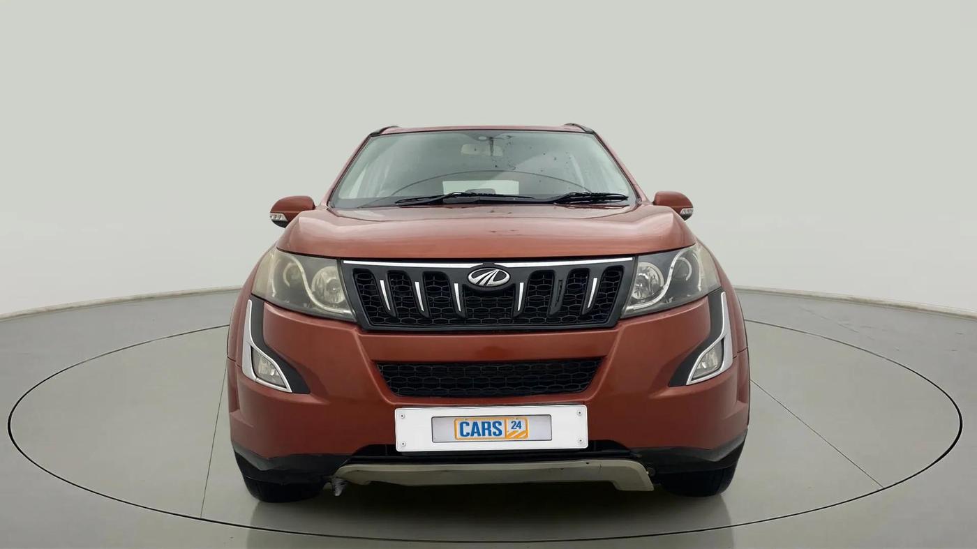 2015 Mahindra XUV500 W10, Diesel, Manual, 76,637 km, Front