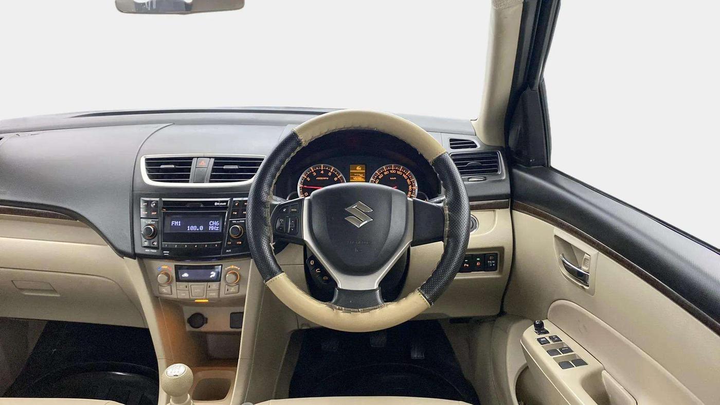2015 Maruti Swift Dzire ZXI, Petrol, Manual, 49,684 km, Steering Wheel Close Up