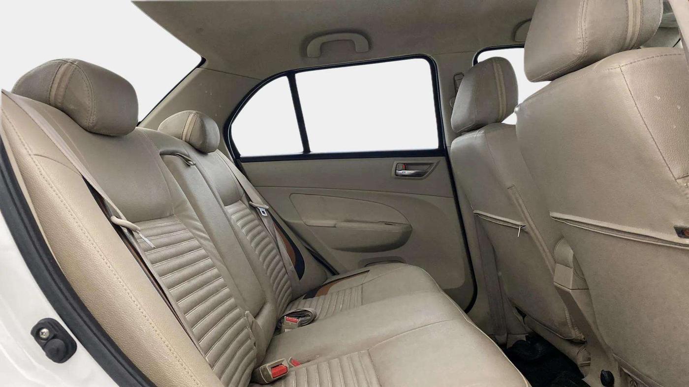 2015 Maruti Swift Dzire ZXI, Petrol, Manual, 49,684 km, Right Side Rear Door Cabin