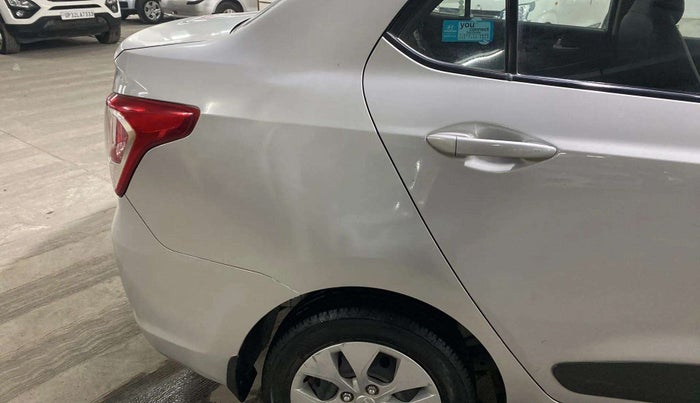 2016 Hyundai Xcent S 1.2, Petrol, Manual, 32,944 km, Right quarter panel - Slightly dented