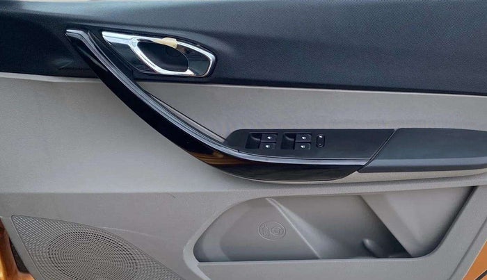 2017 Tata Tiago XZA PETROL, Petrol, Automatic, 36,042 km, Driver Side Door Panels Control