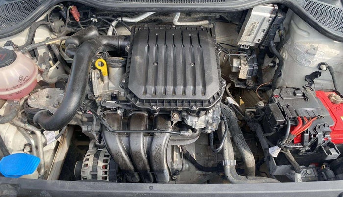 2019 Volkswagen Polo COMFORTLINE 1.0L MPI, Petrol, Manual, 35,330 km, Open Bonet