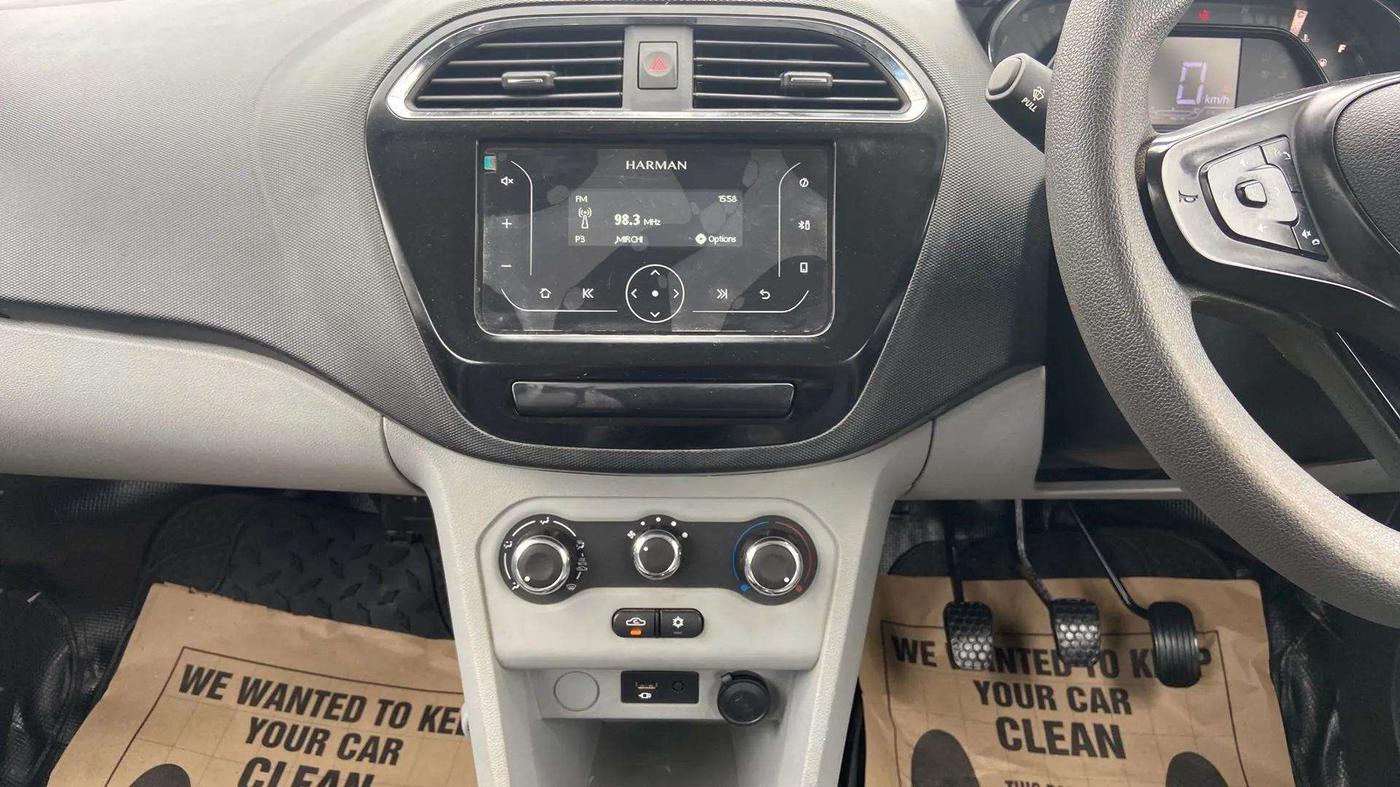2023 Tata Tiago XT PETROL, Petrol, Manual, 31,365 km, Air Conditioner