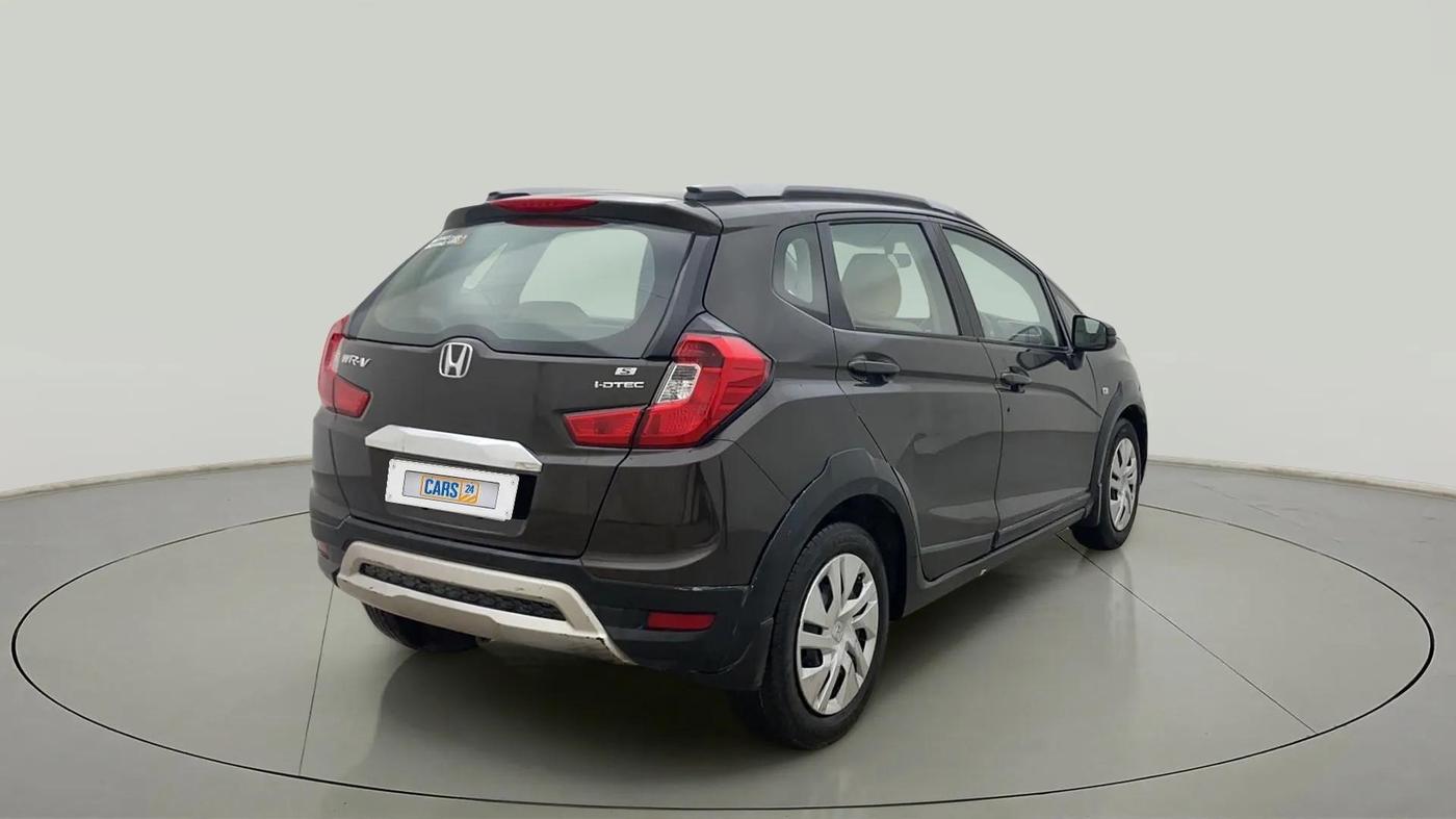 2017 Honda WR-V 1.5L I-DTEC S MT, Diesel, Manual, 80,053 km, Right Back Diagonal