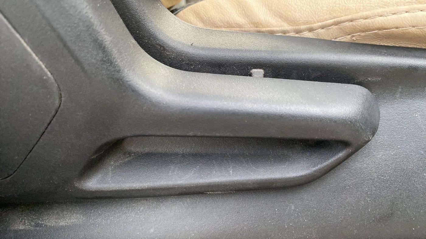 2021 Tata TIGOR XZ PLUS PETROL, Petrol, Manual, 43,122 km, Driver Side Adjustment Panel