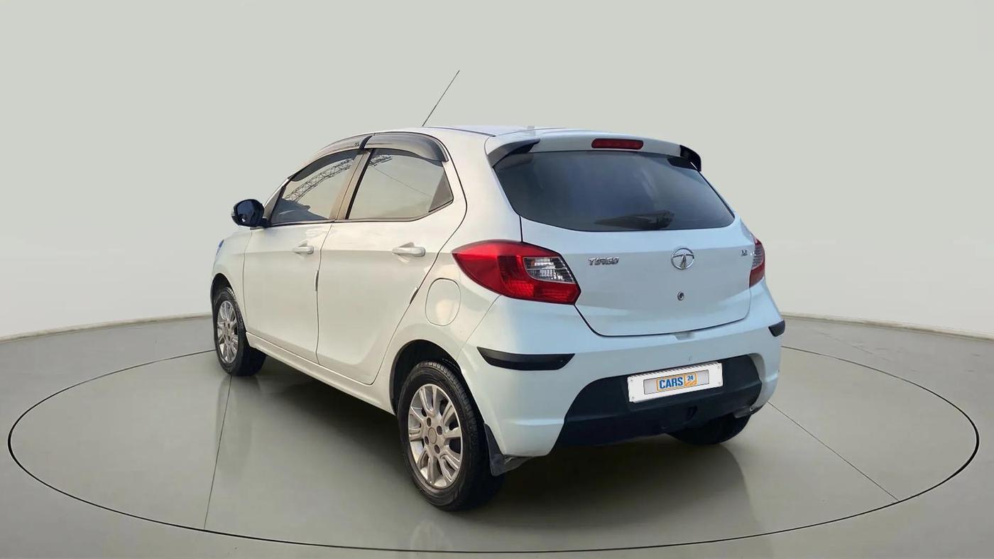 2018 Tata Tiago XZ PETROL, Petrol, Manual, 27,912 km, Left Back Diagonal