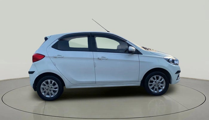 2018 Tata Tiago XZ PETROL, Petrol, Manual, 27,912 km, Right Side