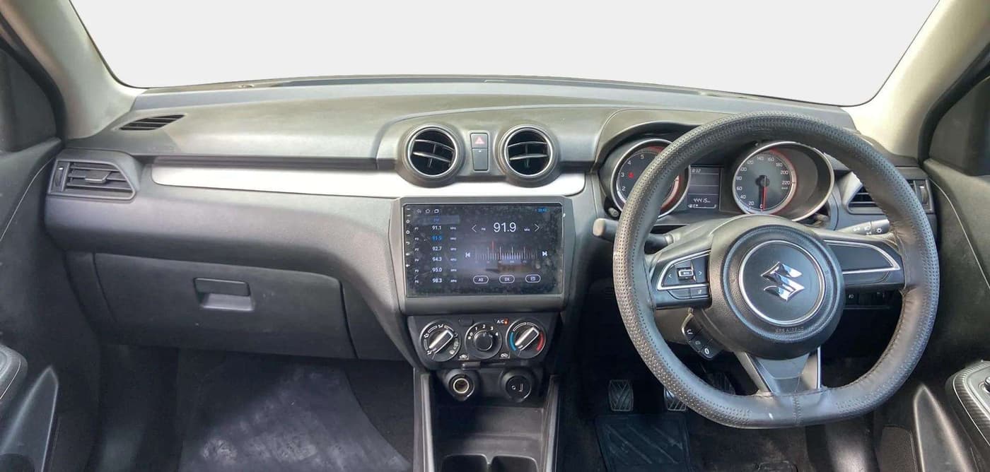 2021 Maruti Swift VXI, Petrol, Manual, 44,379 km, Dashboard