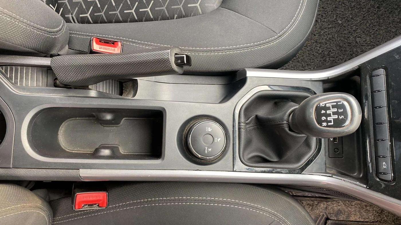 2022 Tata NEXON XM PETROL, Petrol, Manual, 29,108 km, Gear Lever