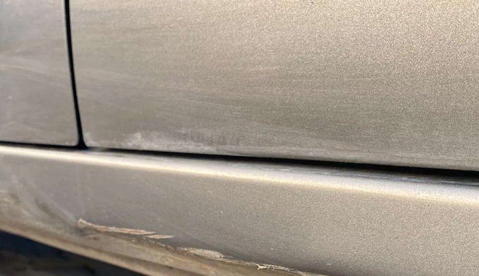 2022 Maruti Dzire ZXI CNG, CNG, Manual, 80,711 km, Left running board - Slightly dented