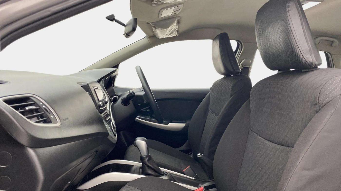 2016 Maruti Baleno DELTA CVT PETROL 1.2, Petrol, Automatic, 74,162 km, Right Side Front Door Cabin