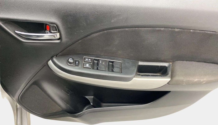 2016 Maruti Baleno DELTA CVT PETROL 1.2, Petrol, Automatic, 74,162 km, Driver Side Door Panels Control