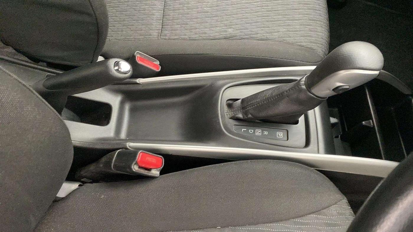 2016 Maruti Baleno DELTA CVT PETROL 1.2, Petrol, Automatic, 74,162 km, Gear Lever